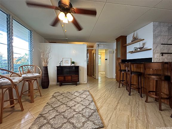 3rd image of 3824 Leahi Ave APT 215