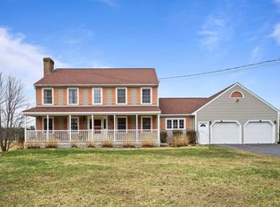 107 County Farm Cross Road, Dover, NH 03820