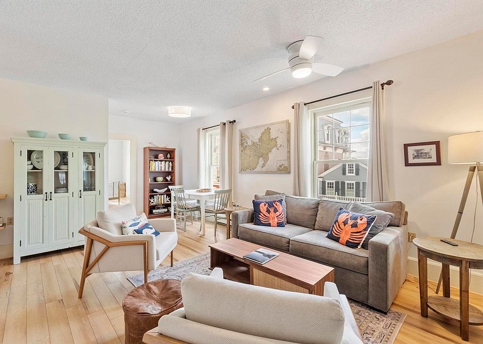 1st image of 20 Main St #11