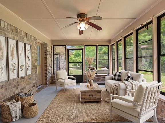 5th image of 6305 Saragon Ln