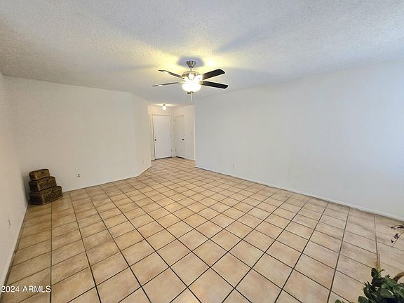 5th image of 6921 W Pasadena Avenue