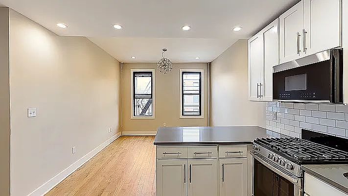 1st image of 32 Scholes St APT 4