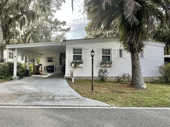 127 Royal Palm Dr, Leesburg, FL 34748