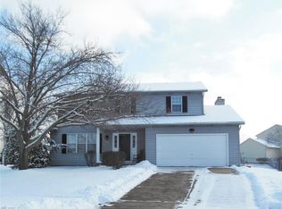 23805 Cooper Turn, Olmsted Falls, OH 44138