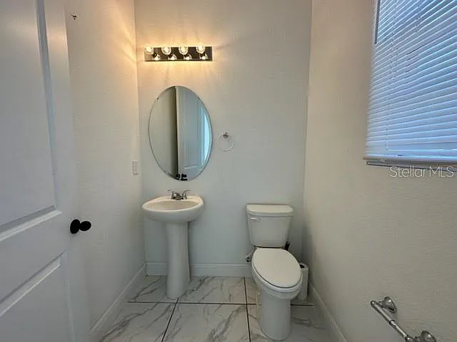 2499 Spring Breeze Dr — Photo 18