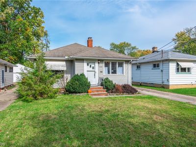 11476 Meadowbrook Dr, Parma Heights, OH, 44130