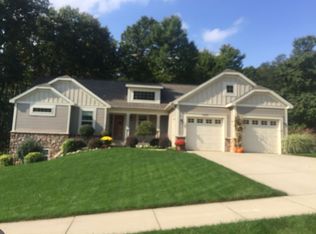 6309 W Canterbury Dr NE, Belmont, MI 49306