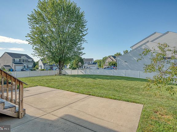 3rd image of 307 Duffy Ct #71