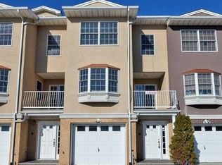 149 Front St, Elizabeth, NJ 07206