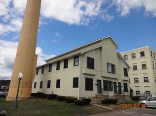 54 S Cherry St, Wallingford, CT 06492