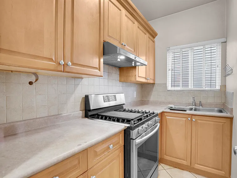 15108 A Ave #76 — Photo 10