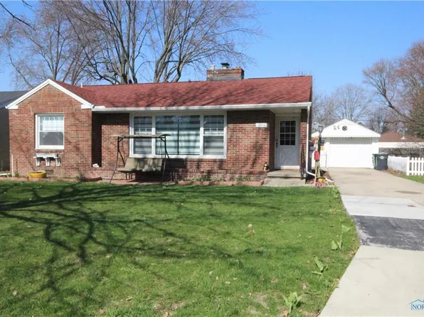 1320 Hugo Ave, Maumee, OH 43537