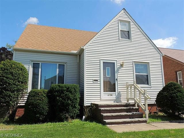 1st image of 6706 Sunderland Dr