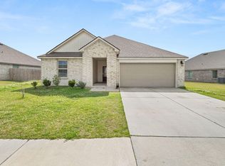784 Gold Finch Way, Lake Charles, LA 70611