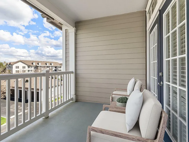 Village at Baldwin Park - Patio