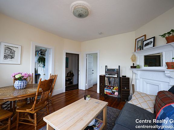 5th image of 38 Jefferson St #3C