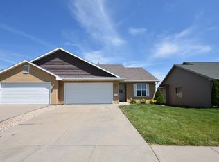 230 Brooke Dr, Omro, WI 54963