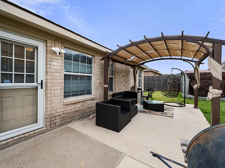 1315 Foster St — Photo 23
