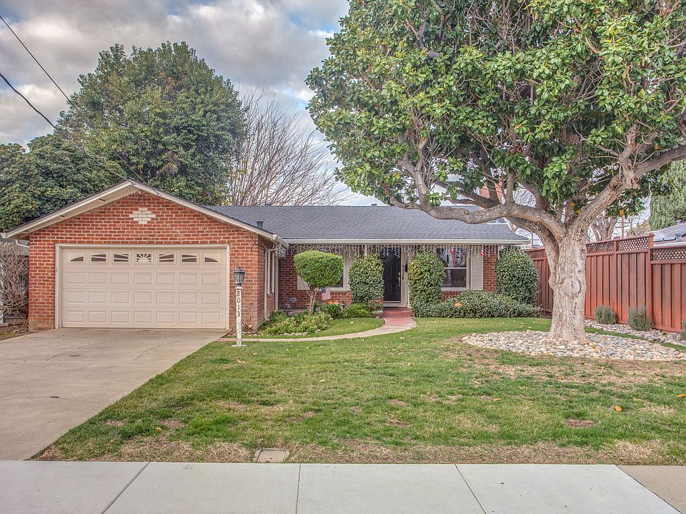 1st image of 2013 Randolph Dr