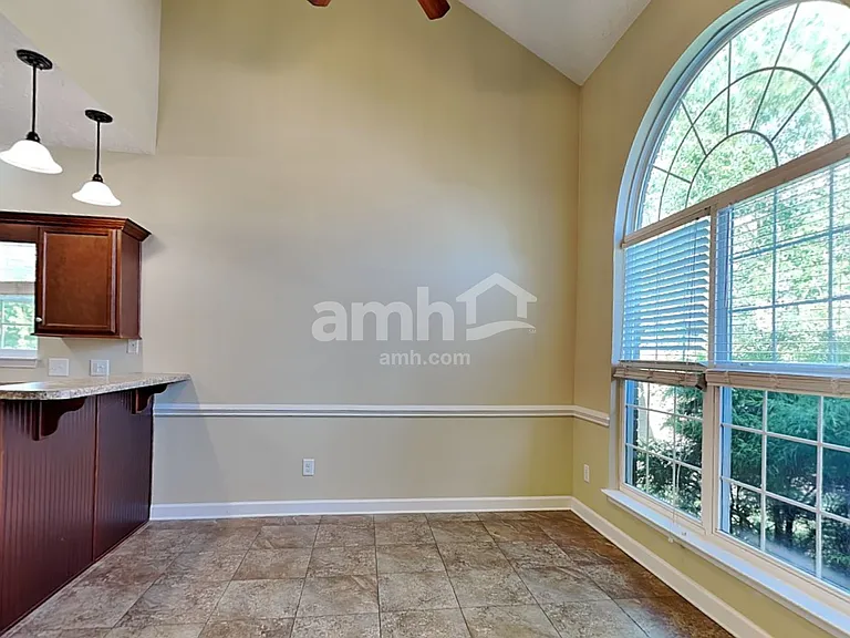1205 Sundown Ct — Photo 5