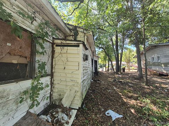 4th image of 635 Grace St