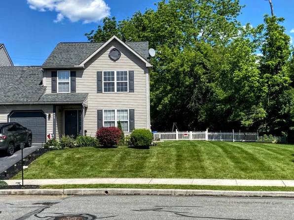 409 Rivervale Rd, Reading, PA 19605