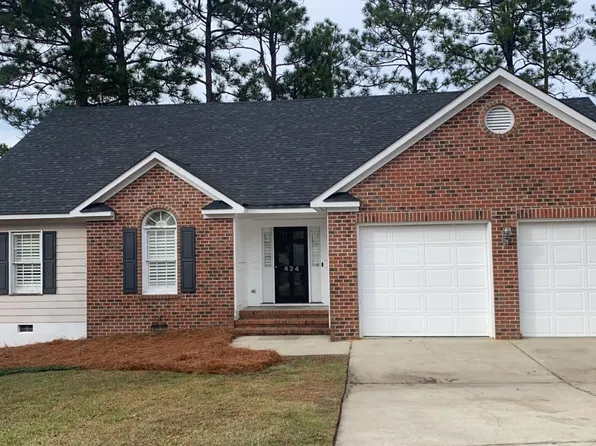 434 Lionshead Rd, Fayetteville, NC 28311