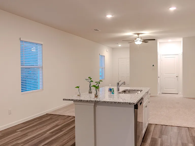 4407 Silverweed Ln — Photo 23