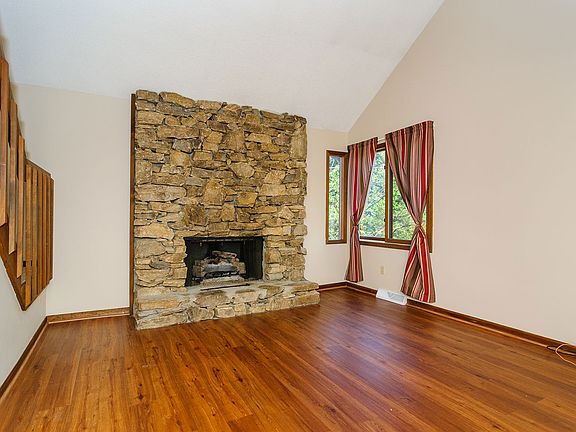 Floor to Ceiling Fireplace