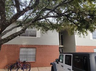 734 Meadow Ln, Bryan, TX 77802