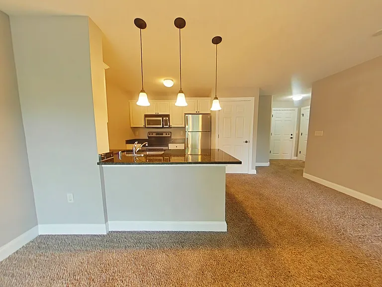 Delafield Lakes Apartments — Photo 58