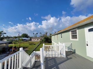5453 Avenue E, Bokeelia, FL 33922