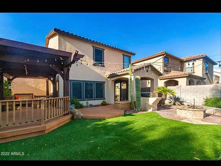 21151 E Avenida Del Valle — Photo 2