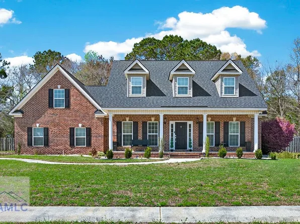 799 Brigham Dr, Richmond Hill, GA 31324