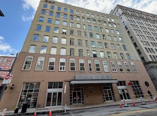 11 5th Ave #303, Pittsburgh, PA