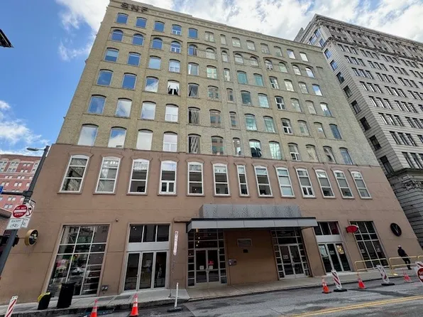 11 5th Ave #303, Pittsburgh, PA 15222