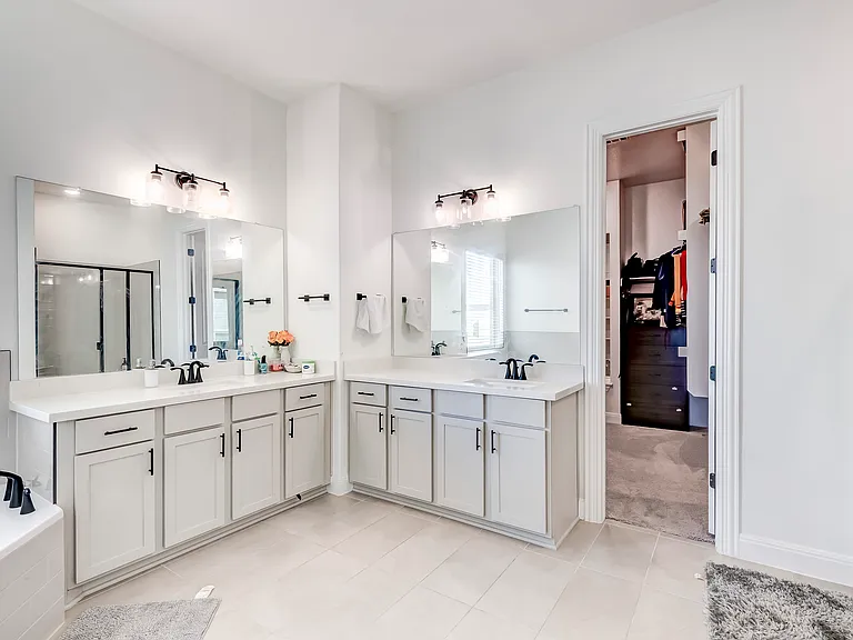 2824 Stone Branch Dr — Photo 31