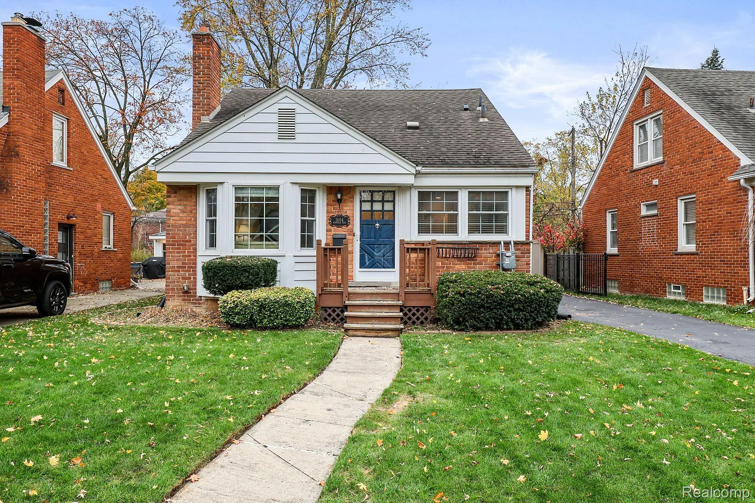 1604 Mansfield Rd photo 1
