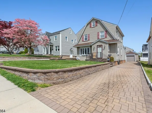 487 Marlboro Rd, Wood-Ridge Boro, NJ 07075