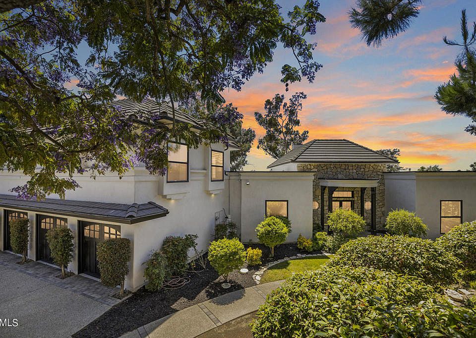 1st image of 251 Valley Vista Dr