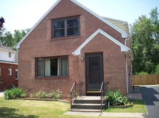 31 Boland Dr, Lackawanna, NY 14218