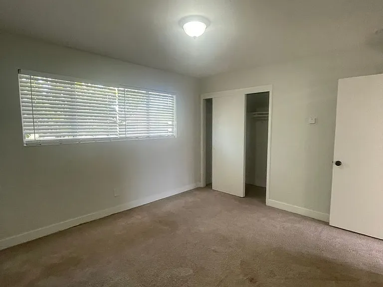 2087 Sahara Way — Photo 12