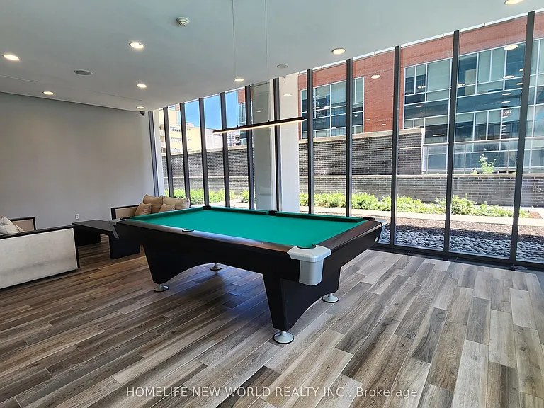 33 Charles St E #2507 — Photo 14