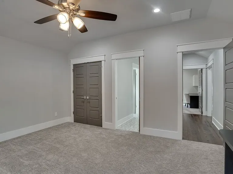 1625 N M L King Jr Blvd — Photo 28