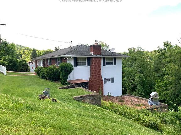 2nd image of 2612 Larwood Dr
