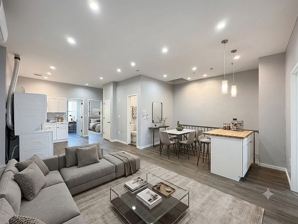1st image of 798 McDonald Ave #3A