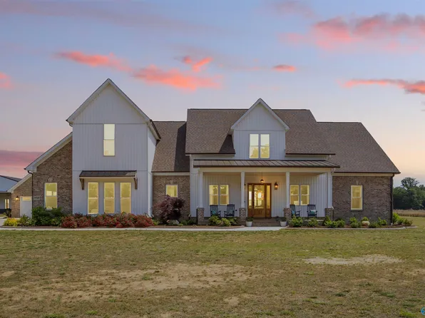 19940 Edgewood Rd, Athens, AL 35614