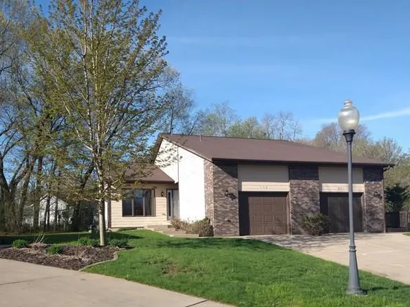 608 Woodridge Ct, Menomonie, WI 54751