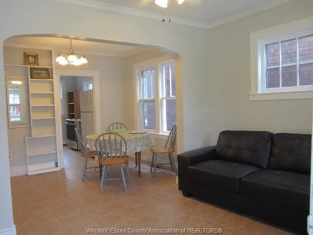 743 Randolph Ave — Photo 3