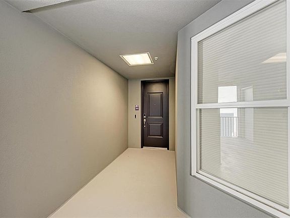 5th image of 383 Aruba Cir Unit 202